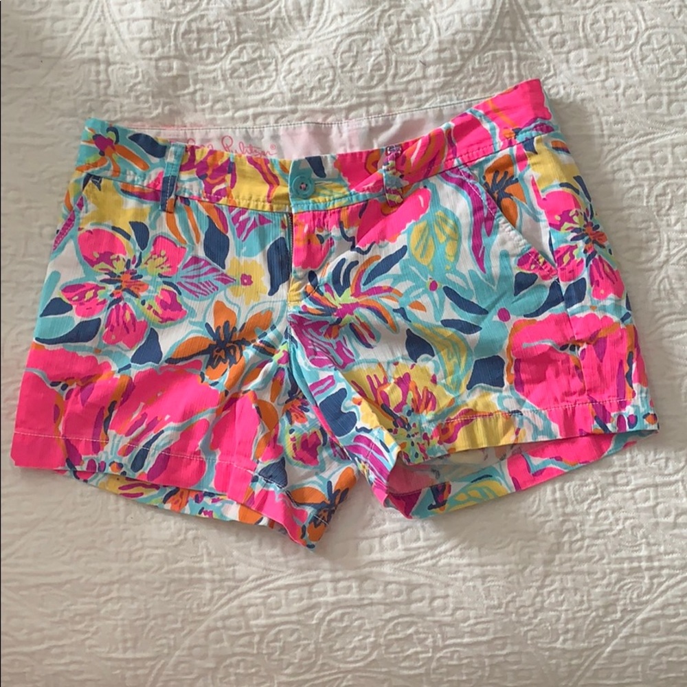 EUC Lilly Pulitzer Callahan Short, Size 6